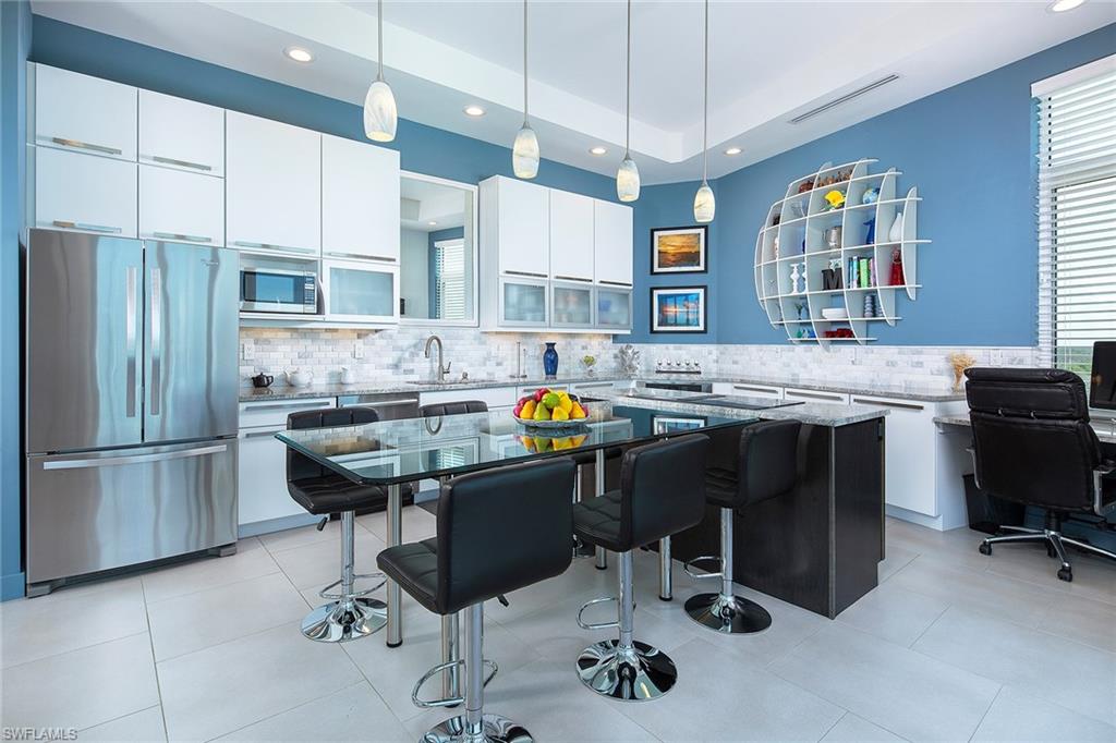 KEY MARCO - Residential