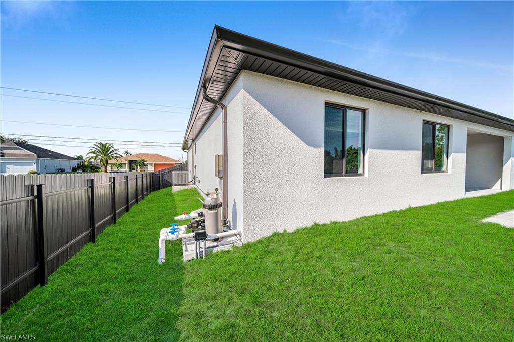 CAPE CORAL - Residential Lease