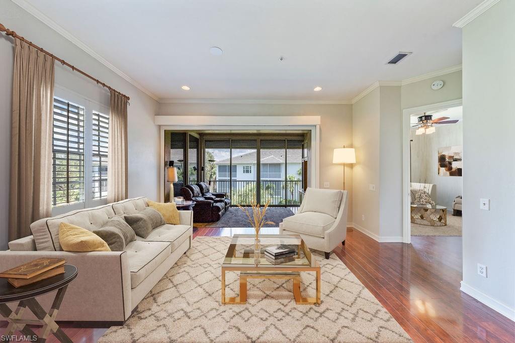 BREAKWATER - Residential