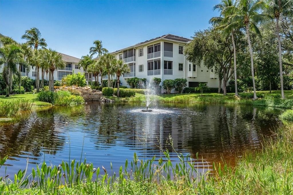 BREAKWATER - Residential