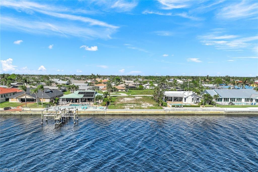 CAPE CORAL - Land
