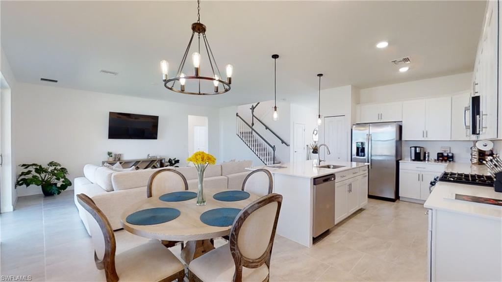 VERDANA VILLAGE - Residential Lease