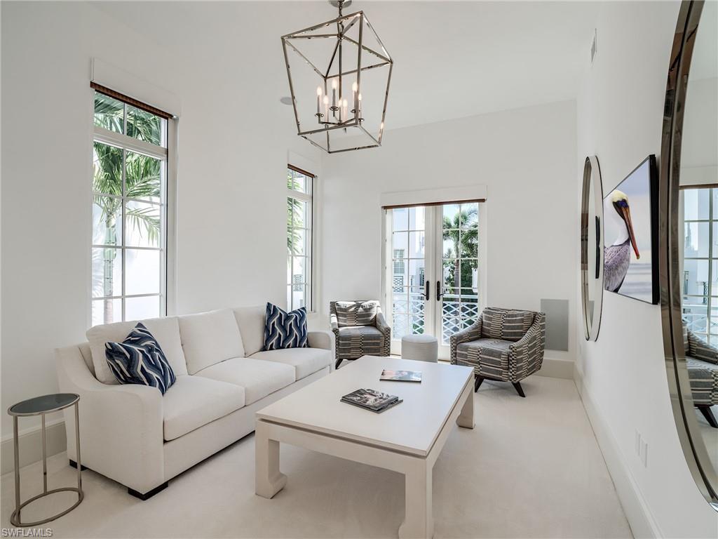 NAPLES CASAMORE - Residential