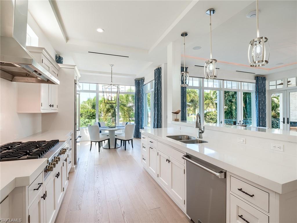 NAPLES CASAMORE - Residential