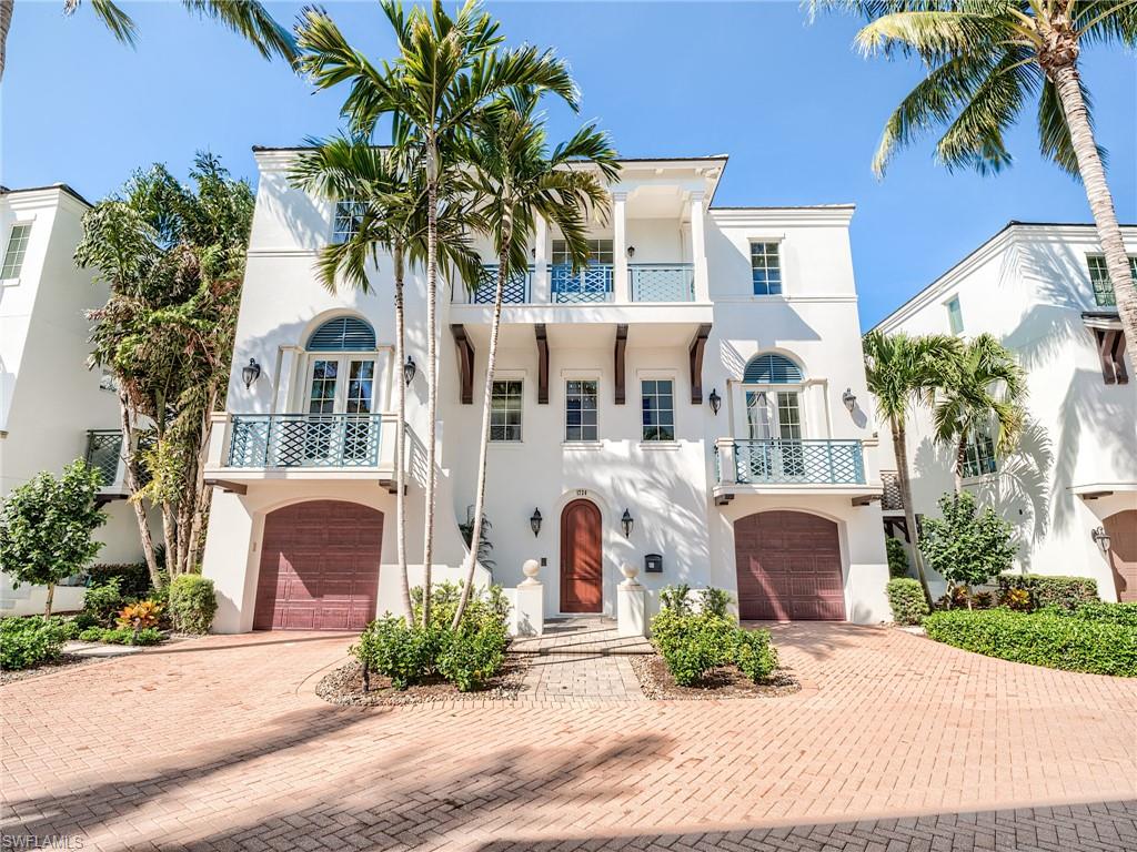 NAPLES CASAMORE - Residential