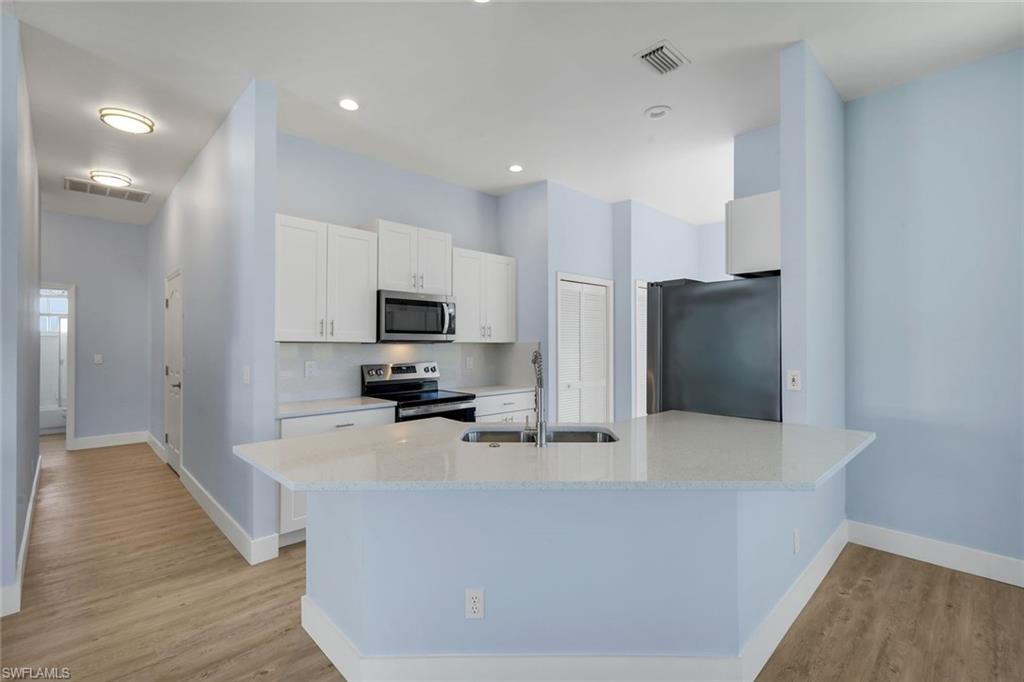 SABAL SPRINGS GOLF AND RACQUET CLUB - Residential