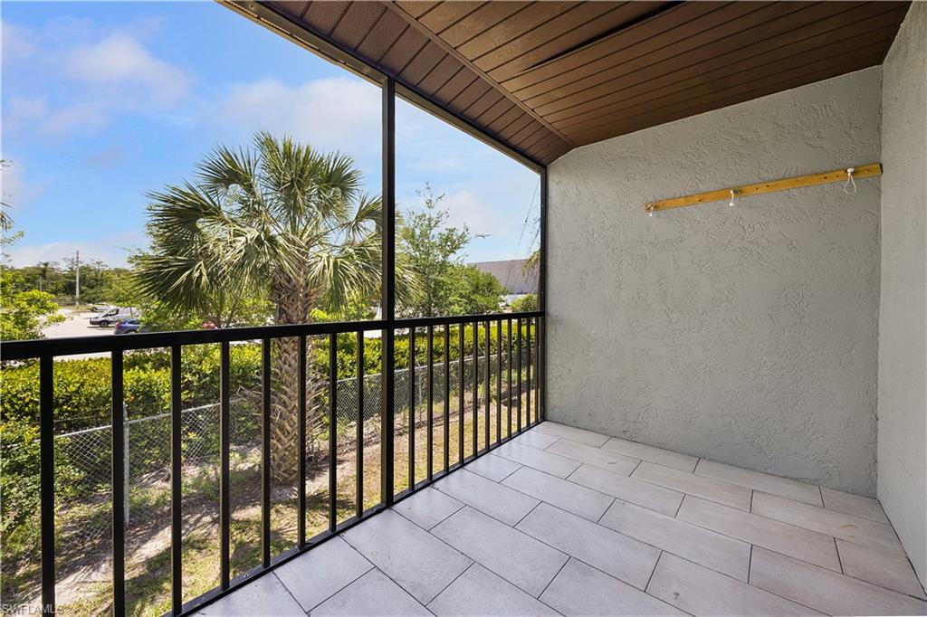 EVANSTON PARK CONDO - Residential