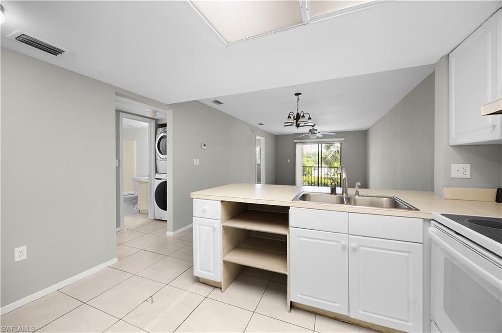 EVANSTON PARK CONDO - Residential