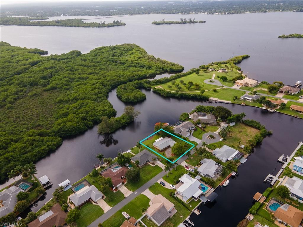 YACHT CLUB COLONY - Residential