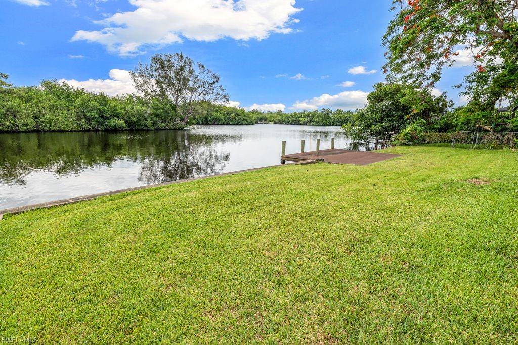 YACHT CLUB COLONY - Residential