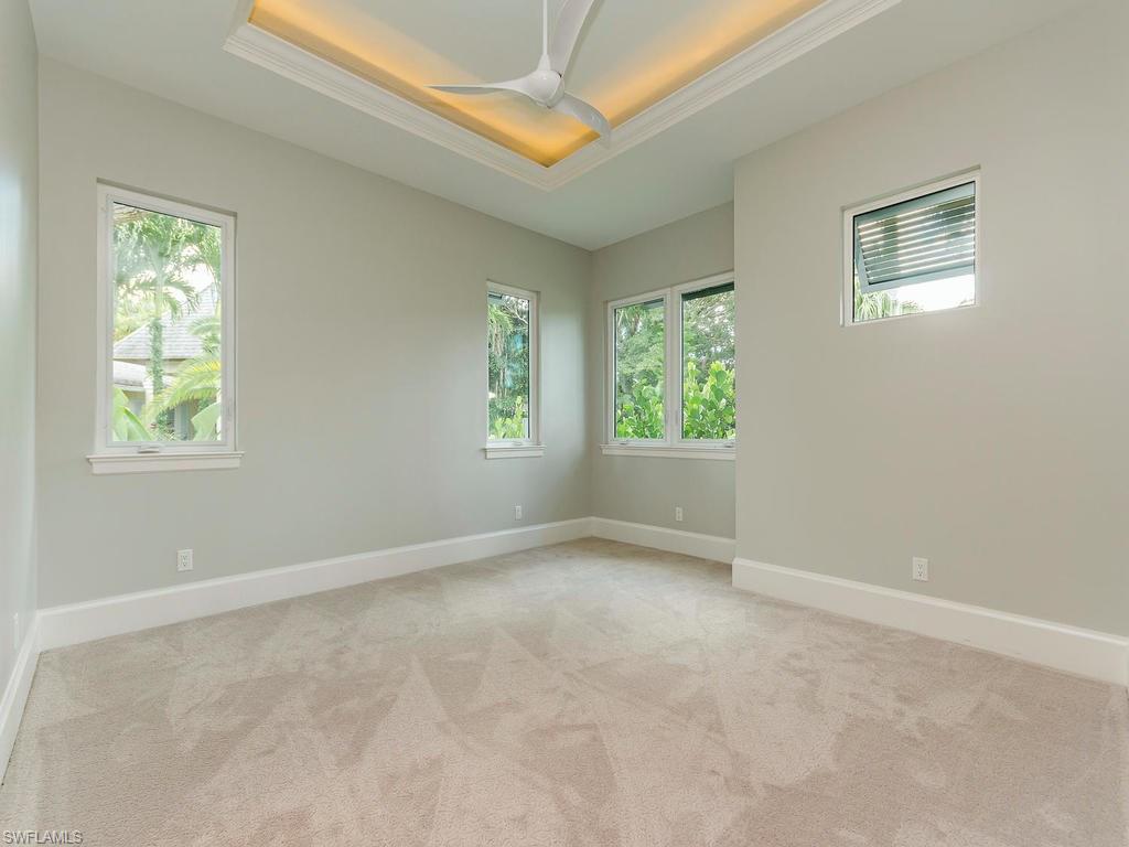 ROYAL HARBOR - Residential