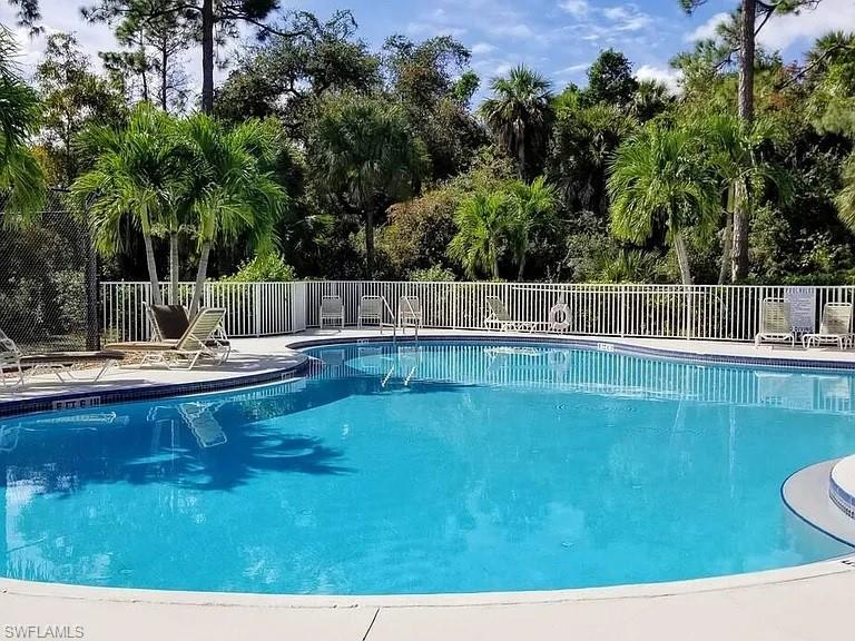 BRIARWOOD - Residential