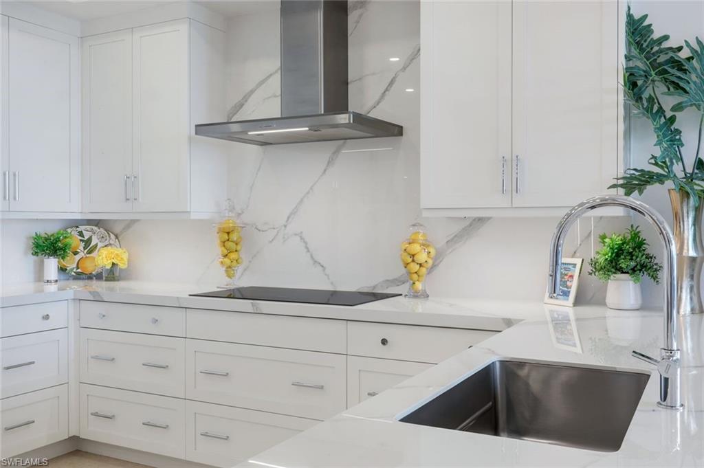 GRANDE PHOENICIAN - Residential