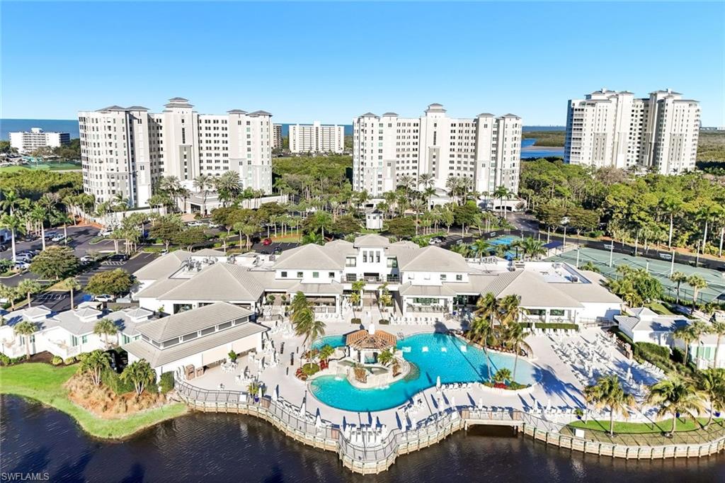 GRANDE PHOENICIAN - Residential