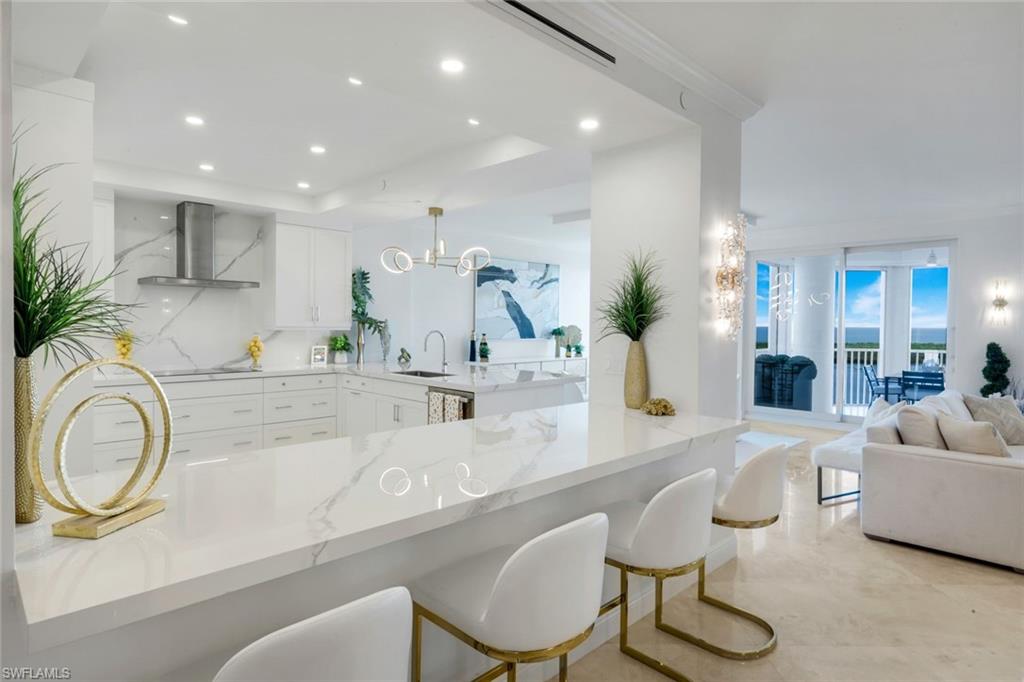 GRANDE PHOENICIAN - Residential