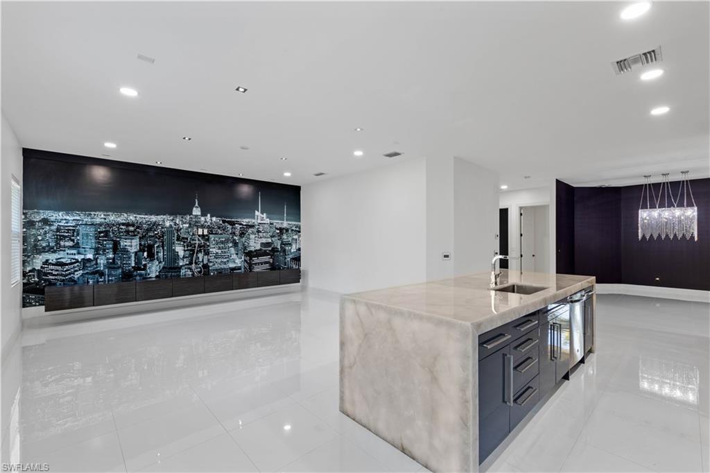 REFLECTION ISLES - Residential