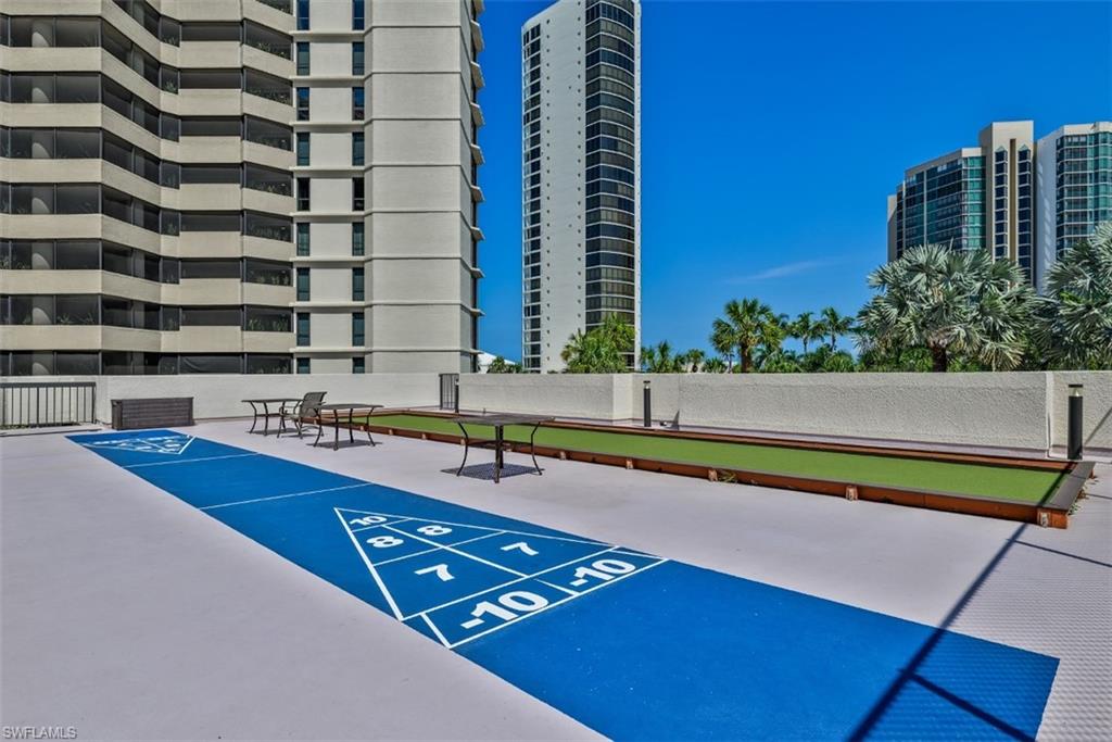 ESPLANADE CLUB - Residential