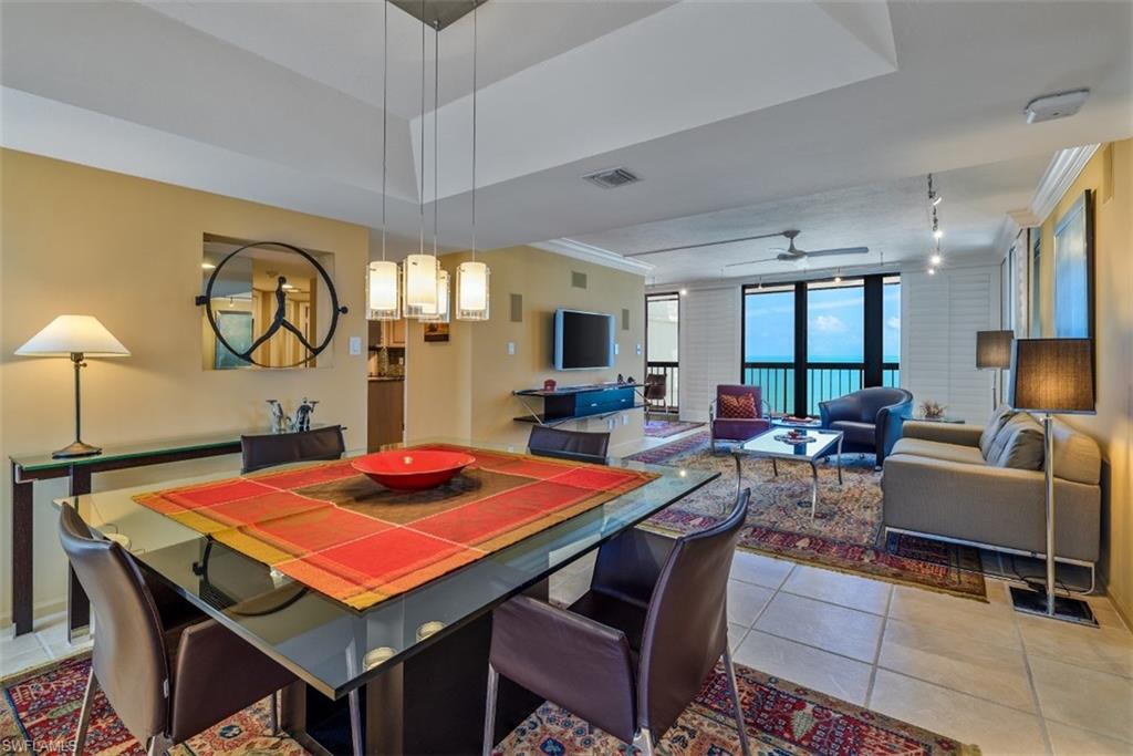 ESPLANADE CLUB - Residential