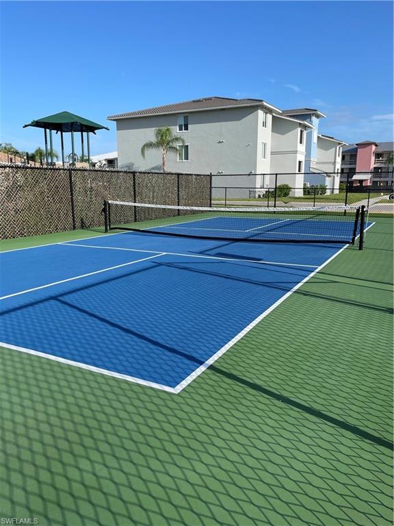 ISLES OF PORTO VISTA - Residential