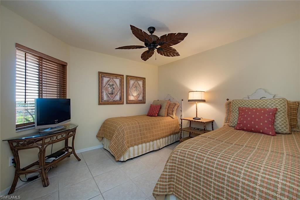 CLUB AT NAPLES CAY - Residential