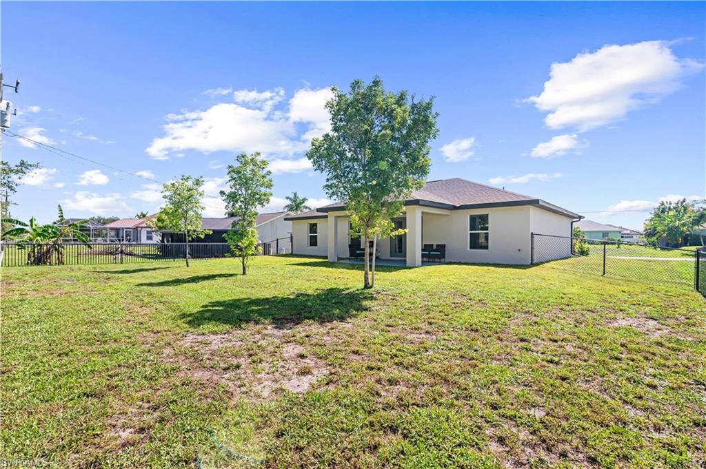 CAPE CORAL - Residential