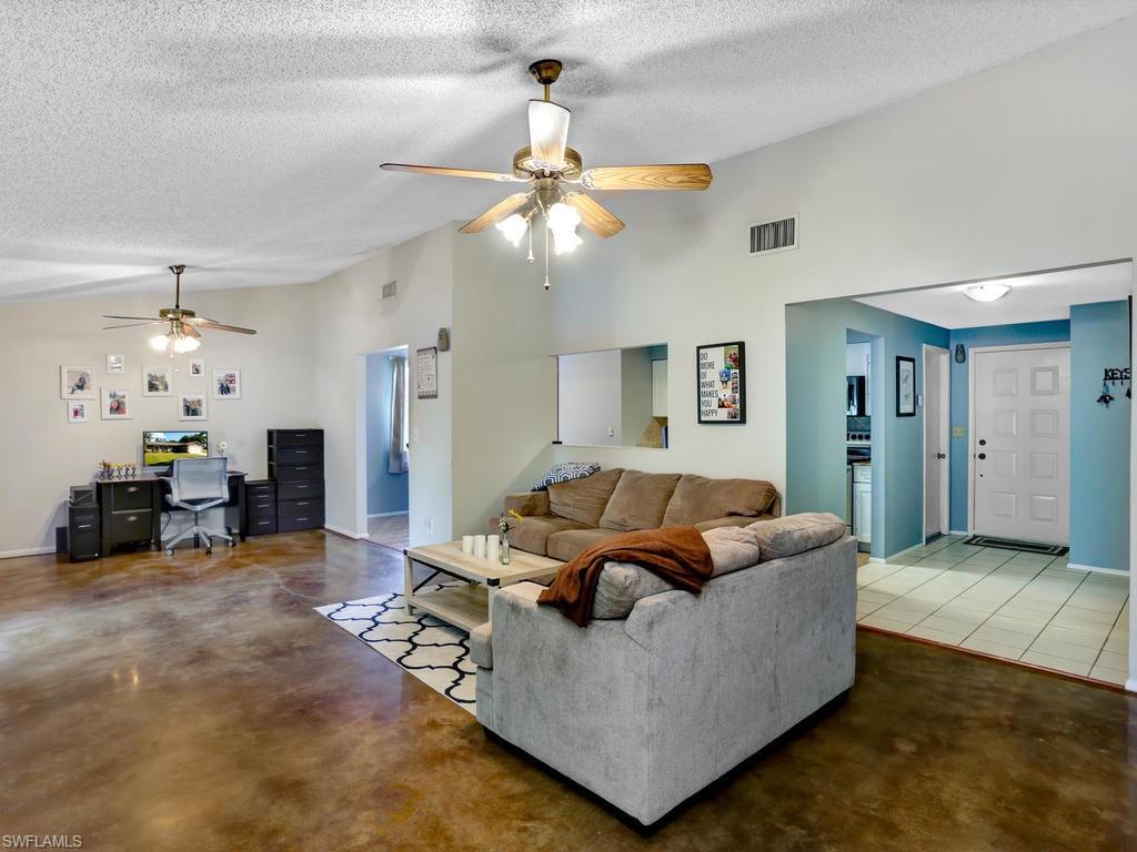 SAN CARLOS PARK - Residential