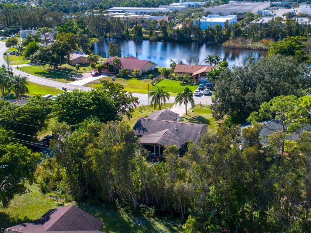 SAN CARLOS PARK - Residential