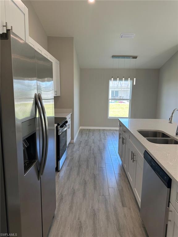 CAPE CORAL - Residential Lease