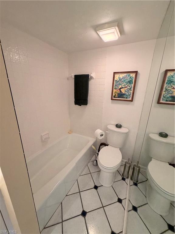 NORTH SHORE PLACE - Residential Lease