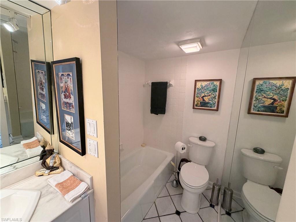 NORTH SHORE PLACE - Residential Lease