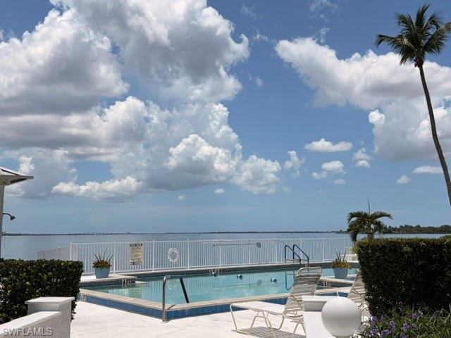 NORTH SHORE PLACE - Residential Lease