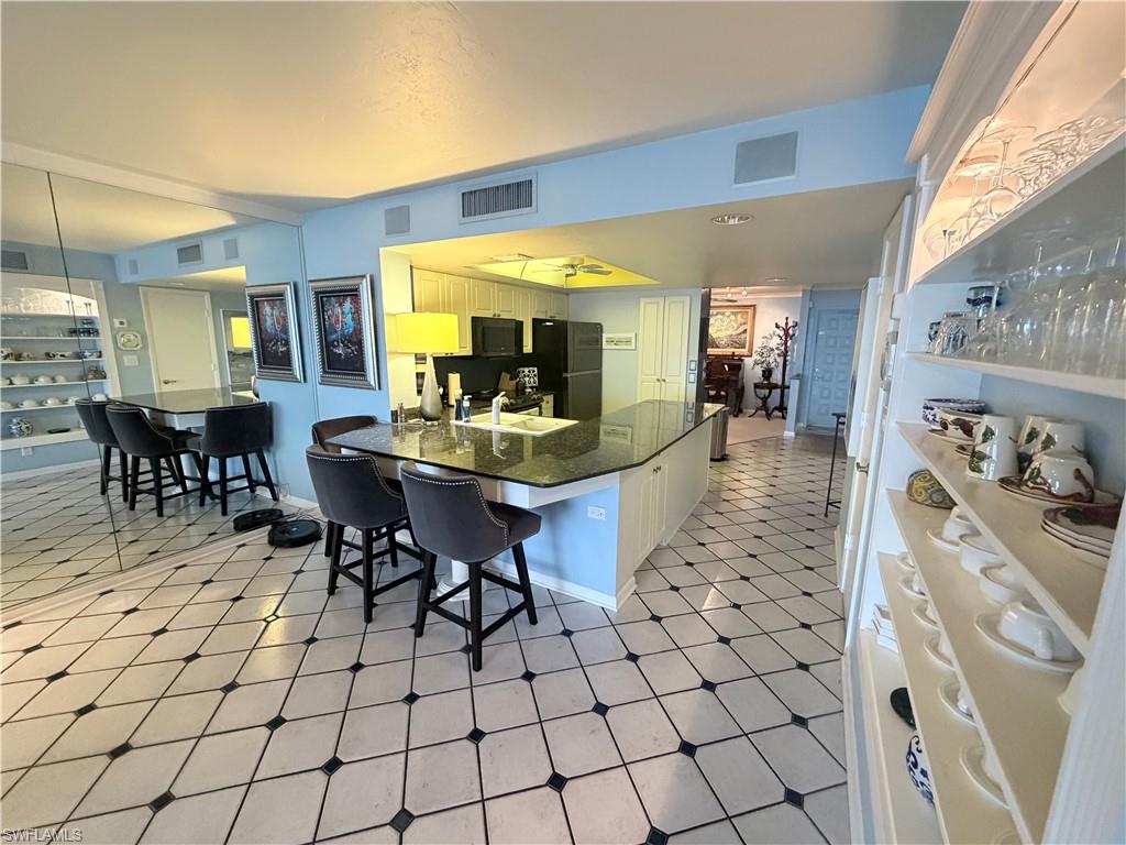 NORTH SHORE PLACE - Residential Lease