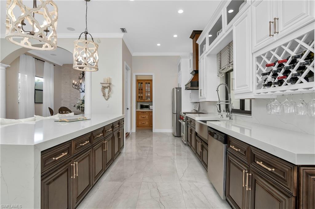 RIDGE LAKE - Residential