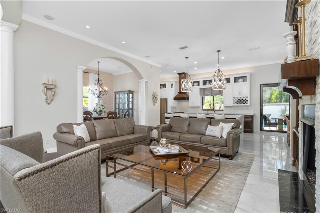 RIDGE LAKE - Residential