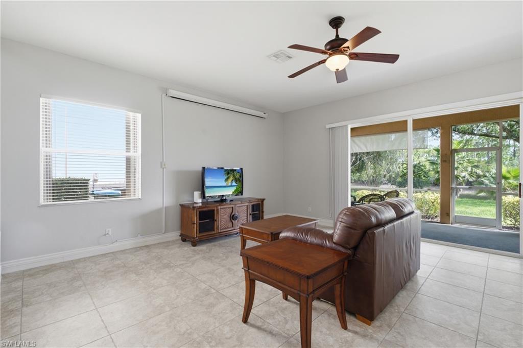 CORAL LAKES - Residential