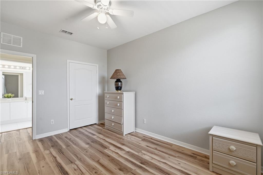 CORAL LAKES - Residential