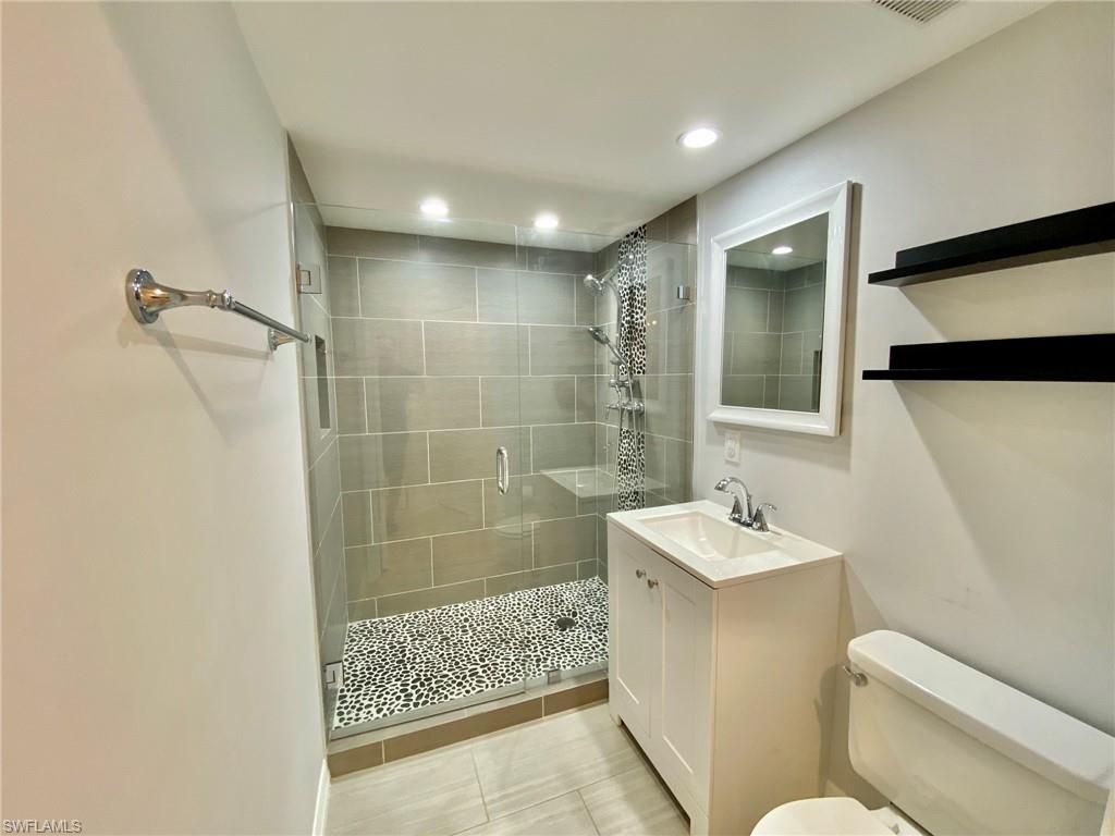 FAIRWAYS AT EMERALD GREENS - Residential Lease