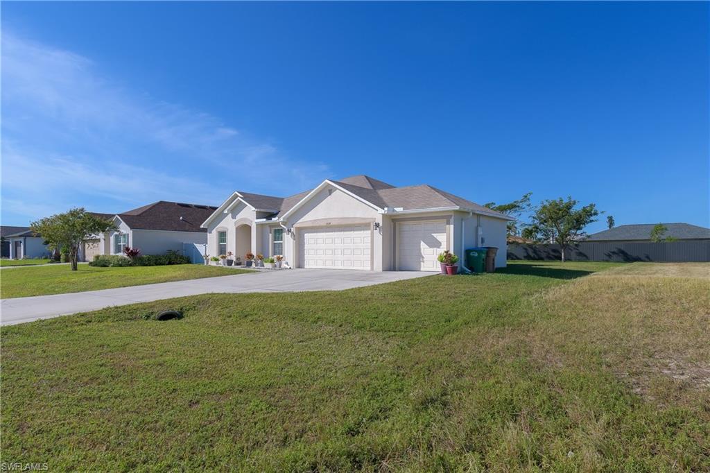 CAPE CORAL - Residential