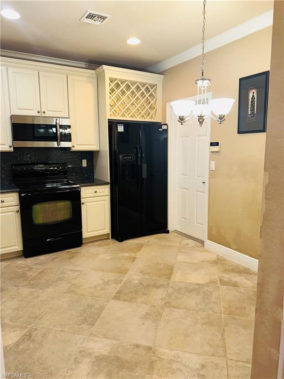 BELLA VIDA - Residential Lease