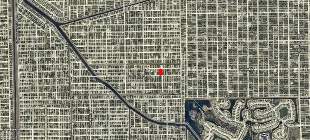 LEHIGH ACRES - Land