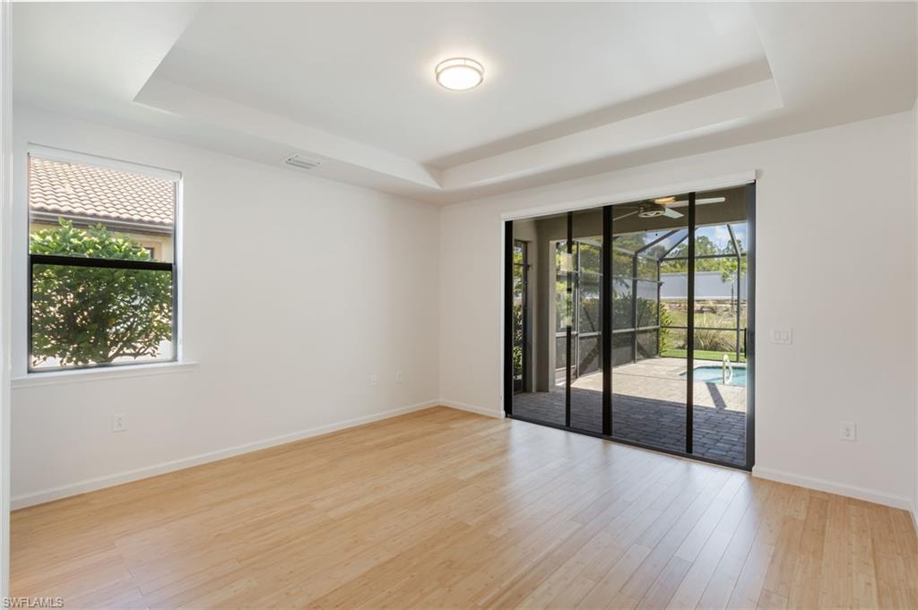 CORKSCREW SHORES - Residential