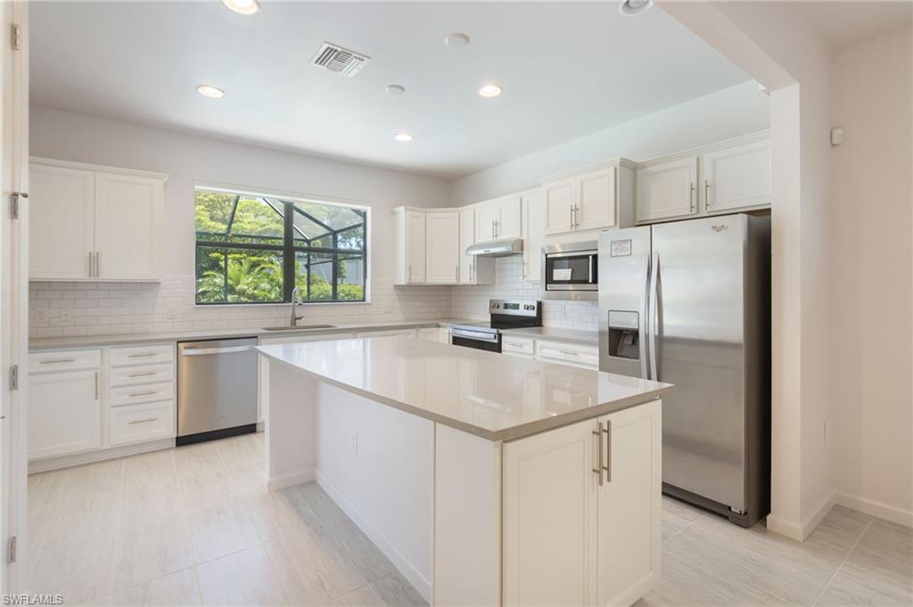 CORKSCREW SHORES - Residential