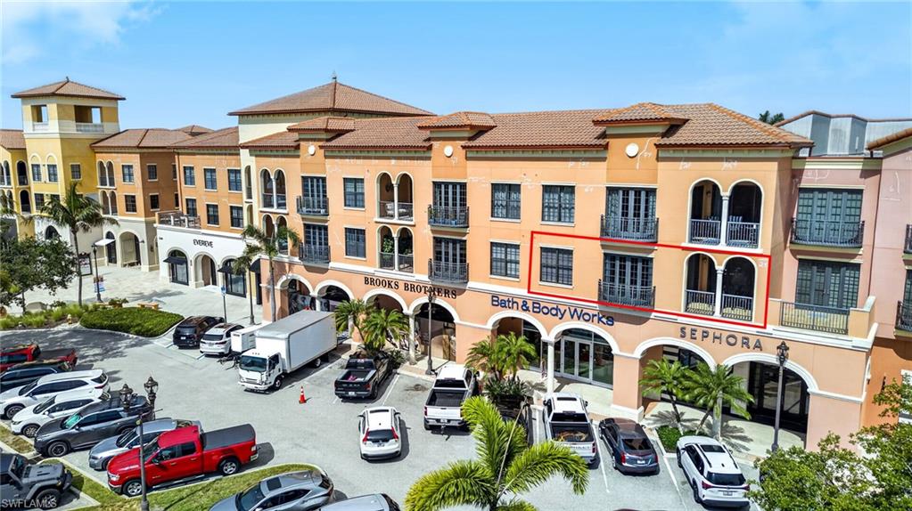 THE RESIDENCES AT COCONUT POINT - Residential