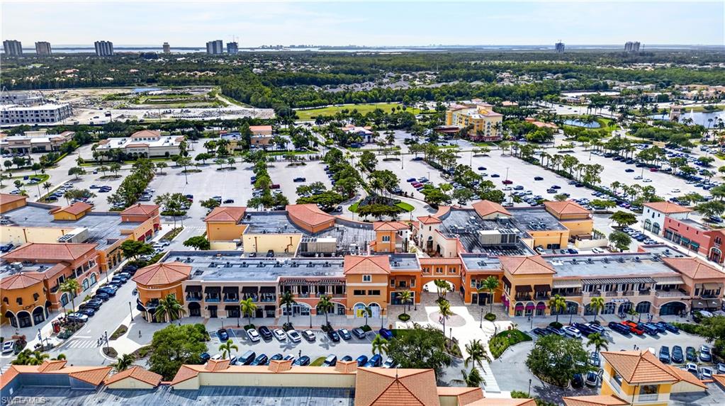 THE RESIDENCES AT COCONUT POINT - Residential