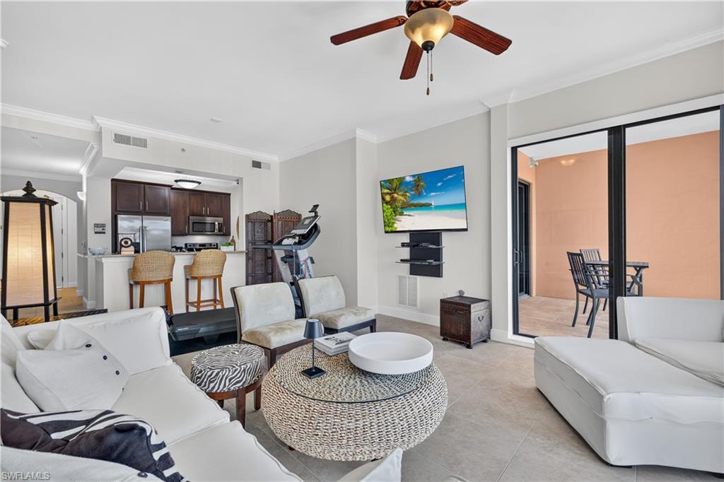 THE RESIDENCES AT COCONUT POINT - Residential