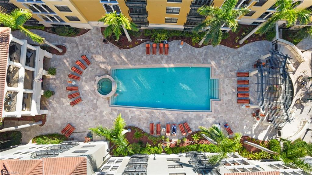 THE RESIDENCES AT COCONUT POINT - Residential
