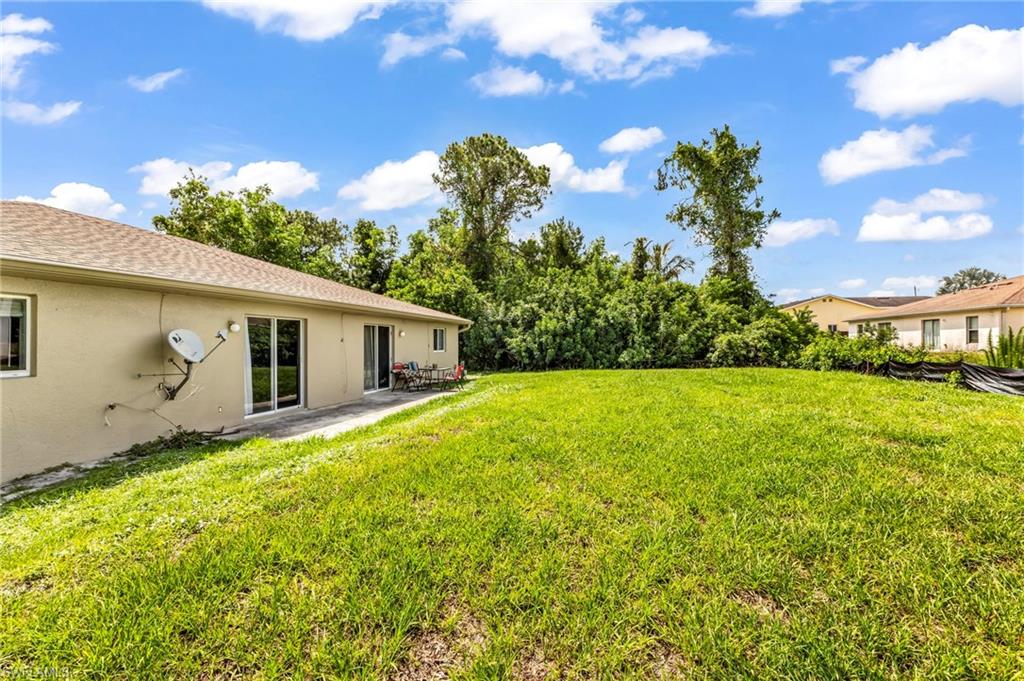 LEHIGH ESTATES - Residential Income
