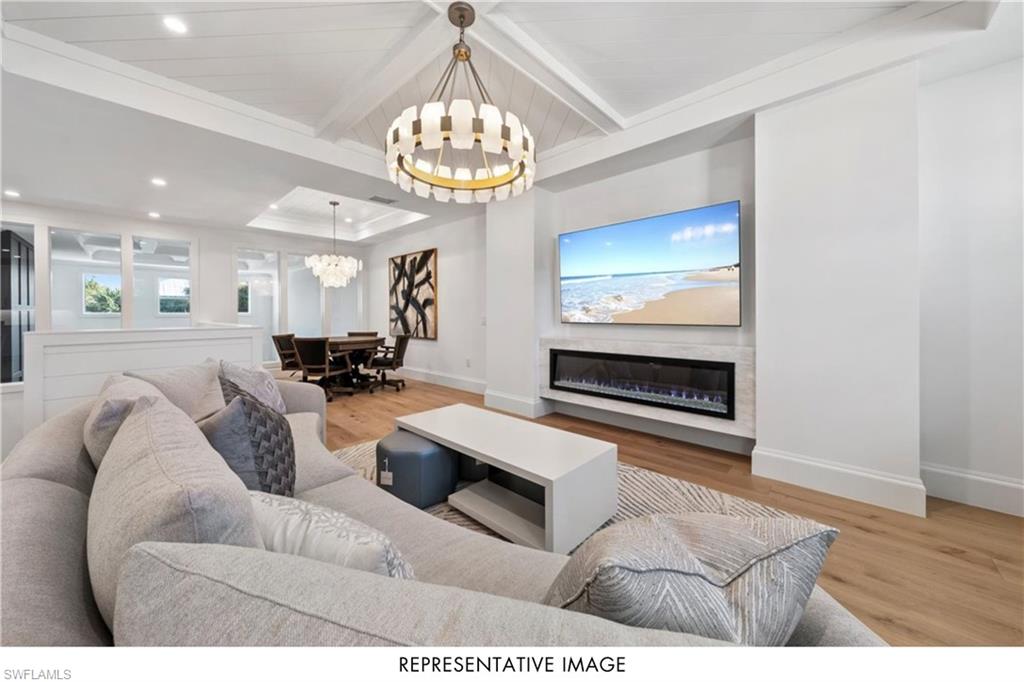 OAK KNOLL - Residential