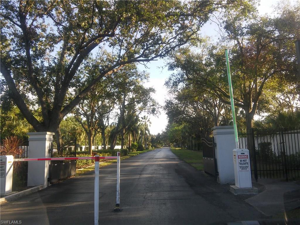 PINE RIDGE OF FORT MYERS VILLAGE - Residential