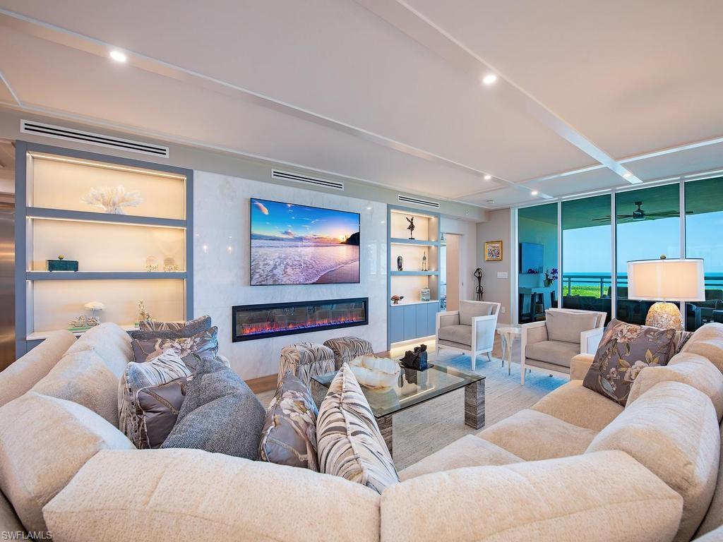 KALEA BAY TOWER 300 - Residential